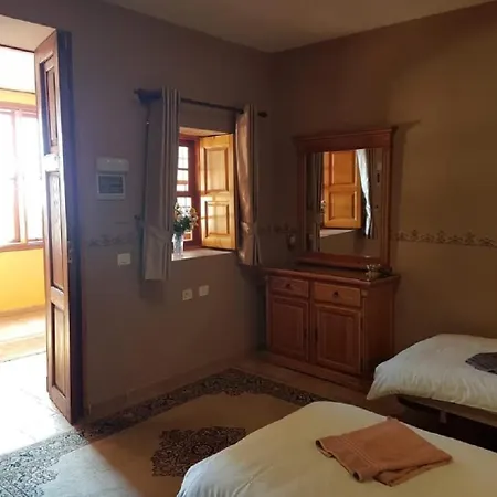 بيت ضيافة Casa Zaguan 3*